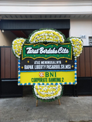 Papan Bunga Duka di Kundur Barat